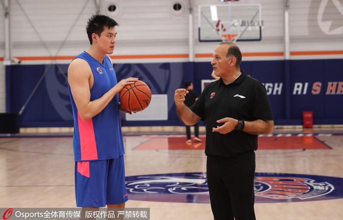 改善篮球后卫防守技巧的实用建议_1